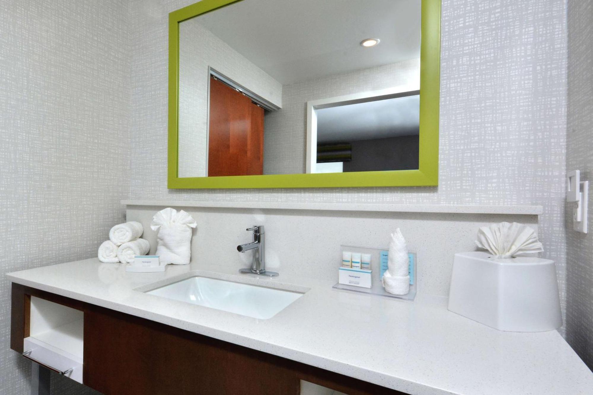 Hampton Inn & Suites Charlotte North I 485 Exteriér fotografie